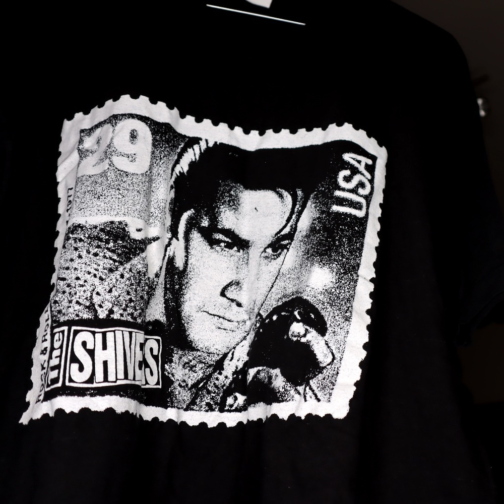 Vintage Elvis Tee!